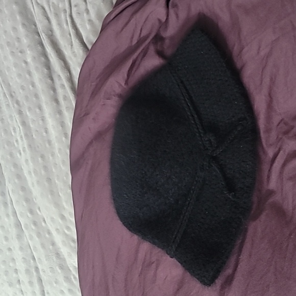Black fuzzy beanie bucket hat one size women's - Picture 4 of 9